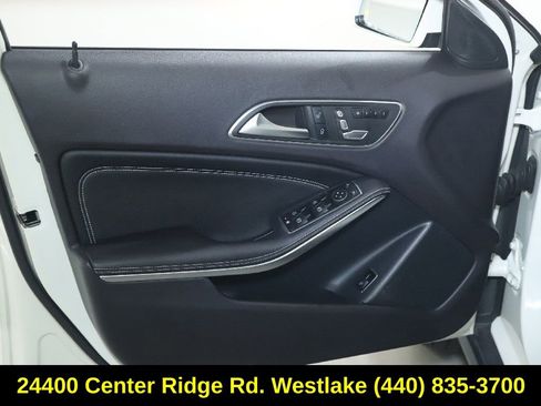 Used 2018 Mercedes-Benz GLA 250 4MATIC image 16
