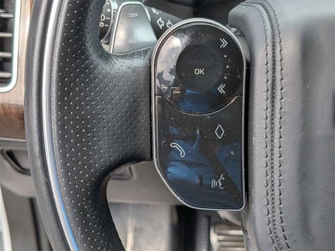 Used 2022 Land Rover Range Rover Sport HSE Silver Edition image 18