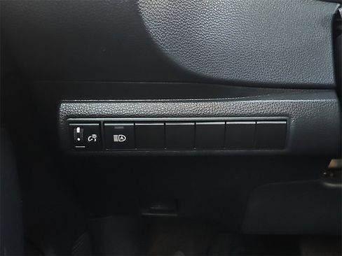 Used 2024 Toyota Corolla LE image 23