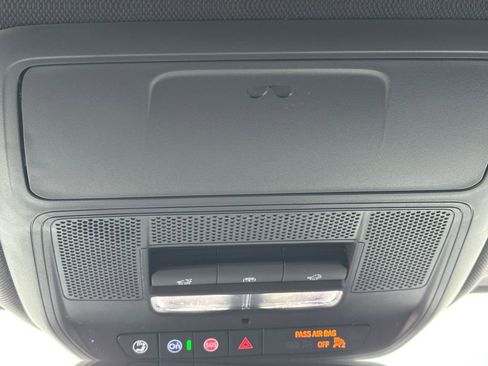 New 2026 Chevrolet Equinox LT w/ Convenience Package II image 20