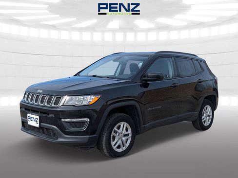 Used 2018 Jeep Compass Sport w/ Cold Weather Group AWD/4WD image 3