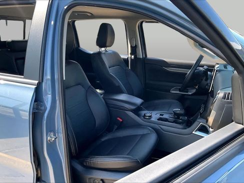 Used 2024 Ford Ranger Lariat AWD/4WD image 9