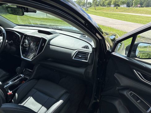 Used 2023 Subaru Ascent Limited AWD/4WD image 34