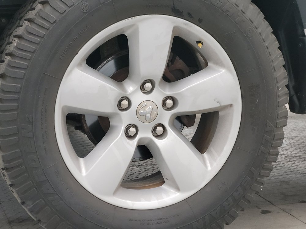 Used 2014 RAM 1500 Express AWD/4WD image 31