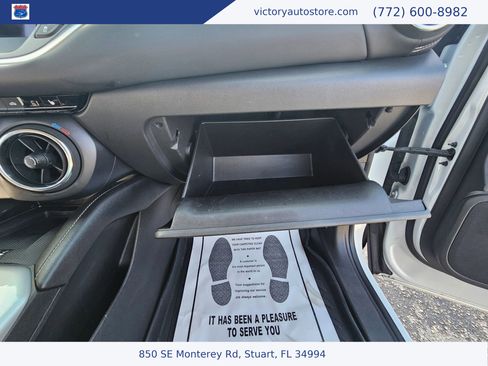 Used 2024 Chevrolet Blazer LT w/ Sound & Technology Package image 41