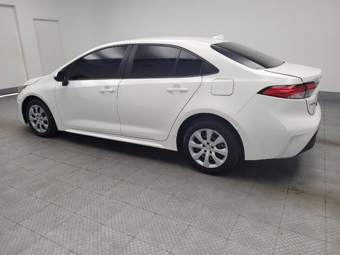 Used 2023 Toyota Corolla LE image 3