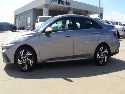 Used 2025 Hyundai Elantra SEL
