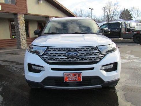 Used 2021 Ford Explorer Limited w/ Hybrid Equipment Group 310A image 3