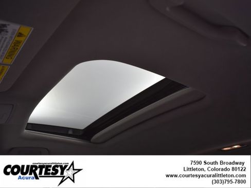 Used 2017 Acura MDX SH-AWD image 19