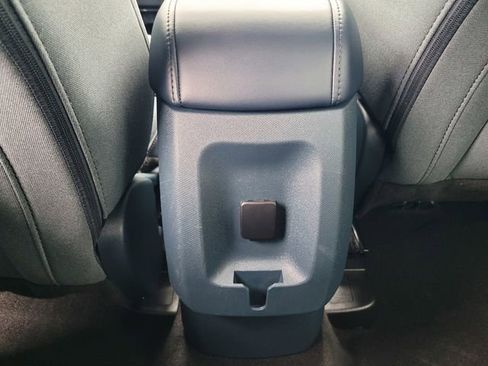 Certified 2024 Ford Maverick XLT image 15