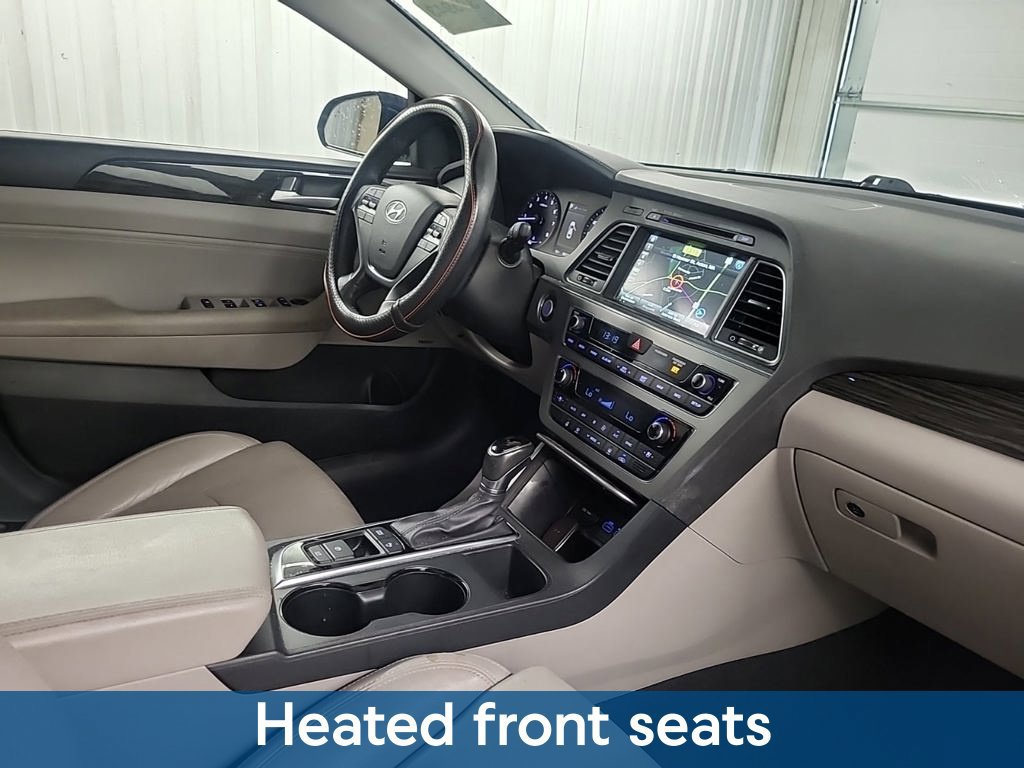 Used 2015 Hyundai Sonata Limited w/ Option Group 05 FWD image 3