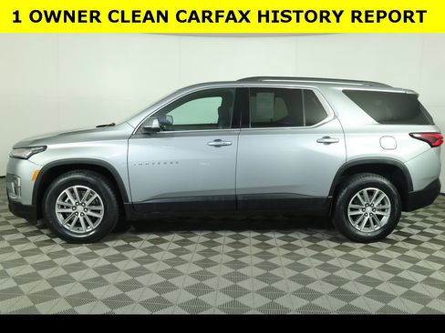 Used 2023 Chevrolet Traverse LT image 4