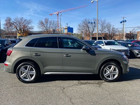 Used 2024 Audi Q5 e Premium Plus image 2