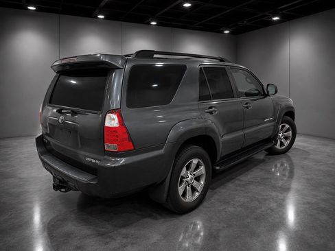 Used 2007 Toyota 4Runner Limited AWD/4WD image 4