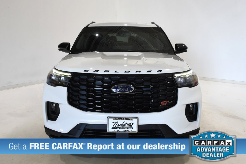 Used 2025 Ford Explorer ST w/ Sun And Sound Package AWD/4WD image 2