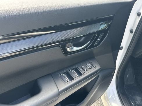 Used 2025 Honda CR-V EX-L image 15