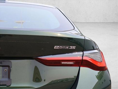 Used 2023 BMW i4 eDrive35 w/ Premium Package RWD image 8