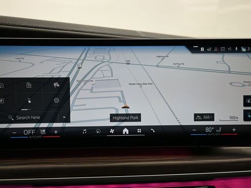 Used 2023 BMW i7 xDrive60 w/ Executive Package 2 image 14