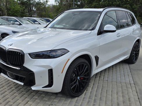 New 2026 BMW X5 xDrive40i w/ M Sport Package image 9