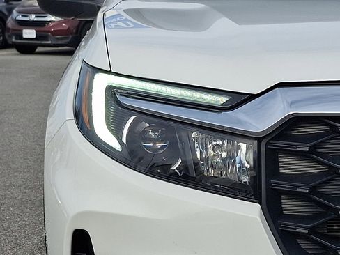 Used 2022 Honda Passport EX-L image 9