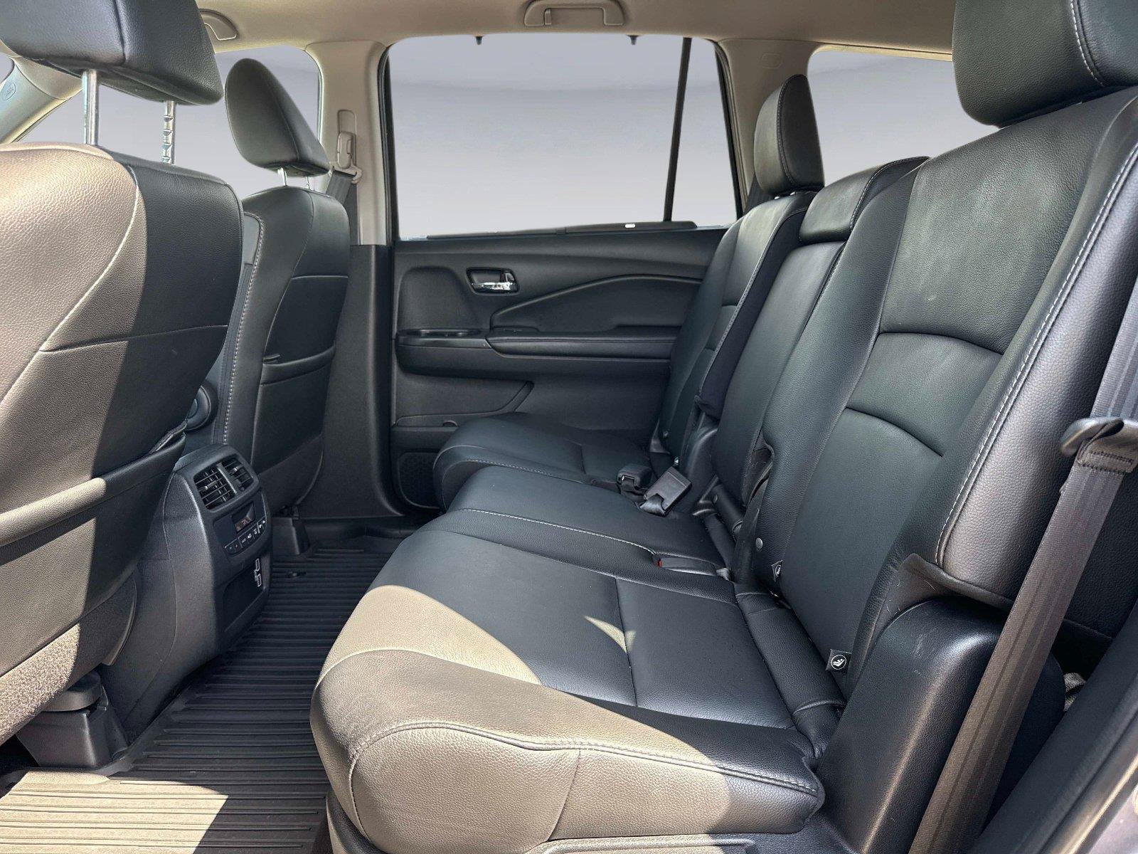 Certified 2021 Honda Pilot Special Edition image 14