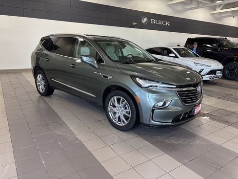 Used 2023 Buick Enclave Premium w/ Experience Buick Package image 3