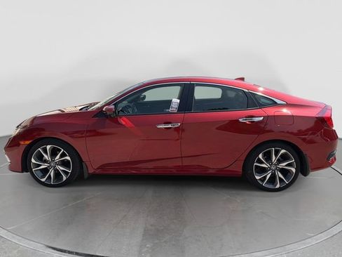 Used 2019 Honda Civic Touring image 7