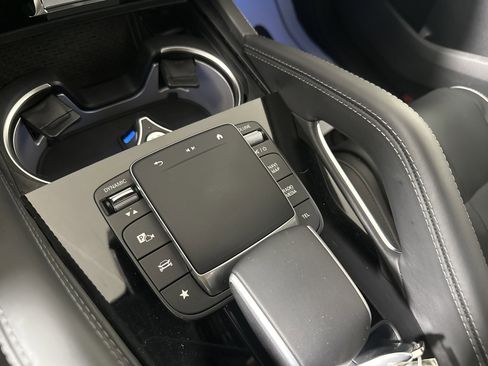 Used 2024 Mercedes-Benz GLE 350 4MATIC image 21