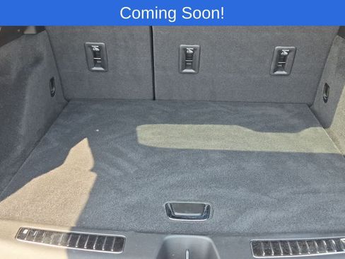 Used 2023 Cadillac XT4 Premium Luxury w/ Technology Package AWD/4WD image 34