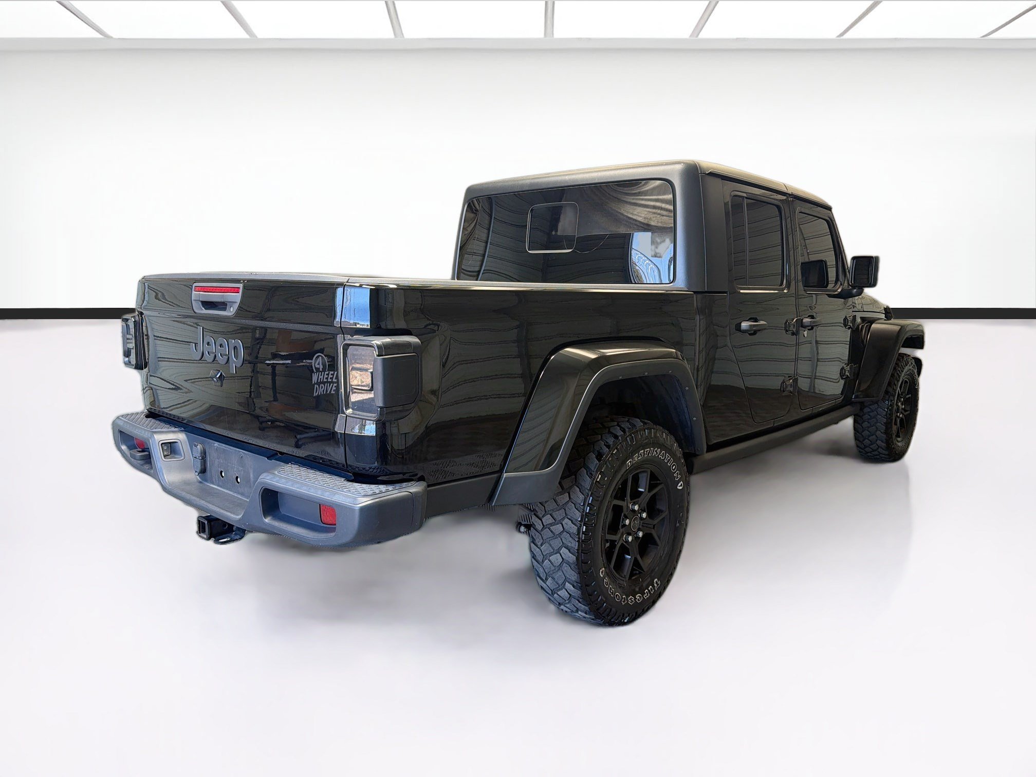 Used 2024 Jeep Gladiator Sport AWD/4WD image 4
