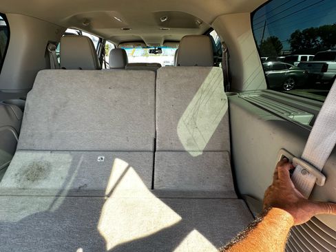 Used 2012 Lincoln Navigator 2WD image 65