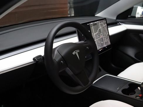 Used 2022 Tesla Model 3 Long Range image 48