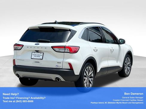 Used 2020 Ford Escape Titanium FWD image 13