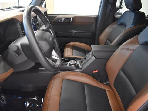 Used 2024 Ford Bronco Outer Banks AWD/4WD image 20