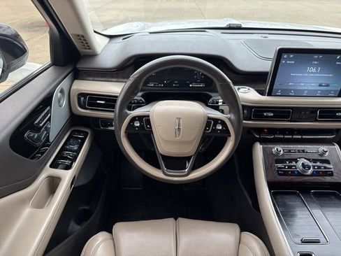Used 2021 Lincoln Aviator Reserve w/ Equipment Group 202A image 15