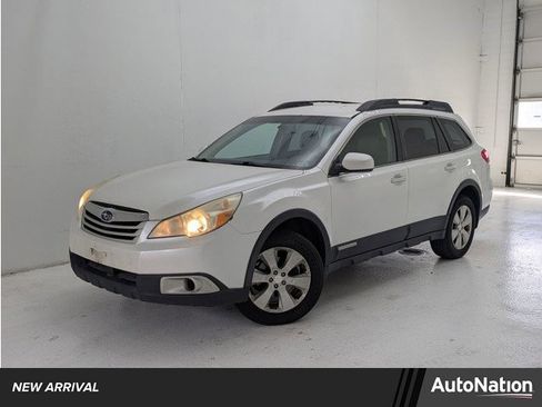 Used 2011 Subaru Outback 2.5i Premium w/ Protection Pkg 1A AWD/4WD image 1