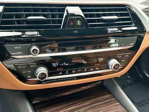 Certified 2023 BMW 530i xDrive 530i xDrive w/ Premium Package image 16