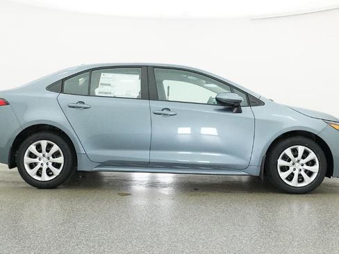 New 2026 Toyota Corolla LE image 5