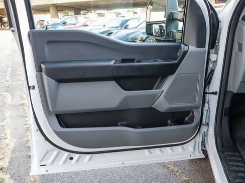 New 2026 Ford F350 XL w/ XL Chrome Package RWD image 22