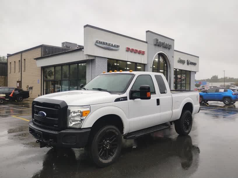Used 2016 Ford F250 XL w/ Power Equipment Group AWD/4WD image 1