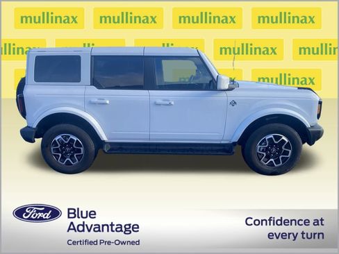 Certified 2025 Ford Bronco Outer Banks image 2