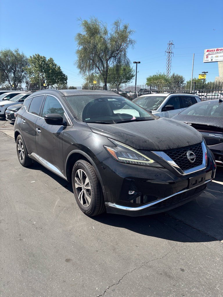 Used 2023 Nissan Murano SV FWD image 2