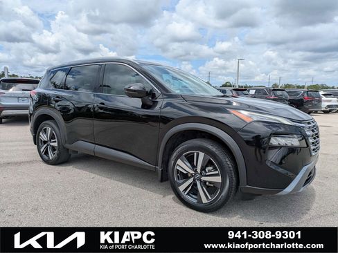 Used 2024 Nissan Rogue SL FWD image 1