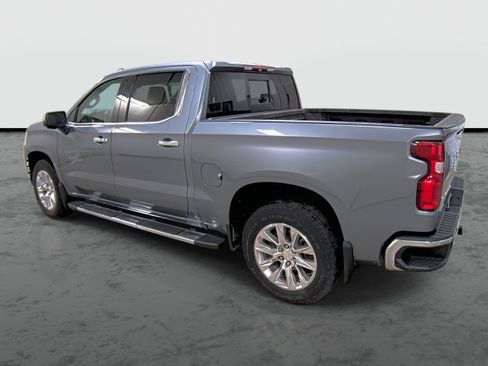 Used 2019 Chevrolet Silverado 1500 LTZ w/ LTZ Plus Package image 2