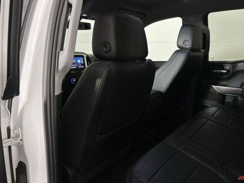 Used 2020 Chevrolet Silverado 1500 LTZ image 24