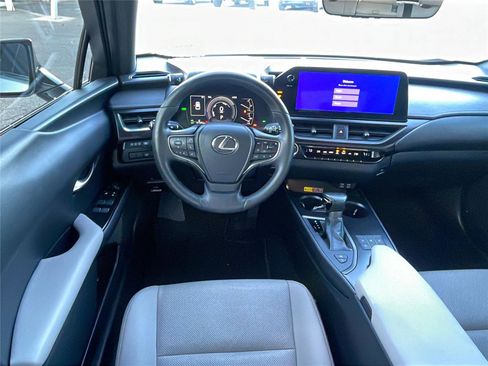 Used 2023 Lexus UX 250h UX 250h Premium image 19