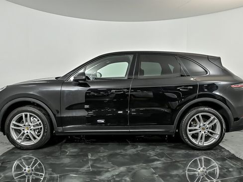 Used 2020 Porsche Cayenne AWD/4WD image 6