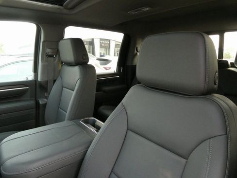 New 2025 GMC Sierra 2500 SLT w/ SLT Premium Package AWD/4WD image 37