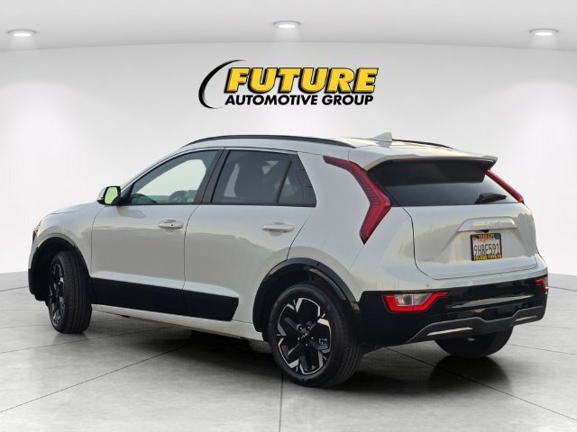 Used 2023 Kia Niro Wind FWD image 7