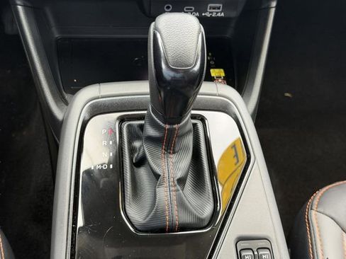 Used 2025 Subaru Crosstrek 2.5i Limited w/ Popular Package #4A image 27